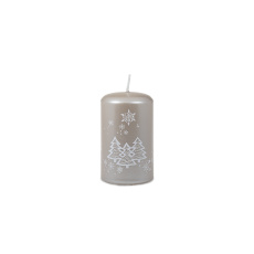 Svíčka vánoční Winter Forest Pillar 60 x 100 mm - mocca Svíčka vánoční Winter Forest Pillar 60 x 100 mm - mocca