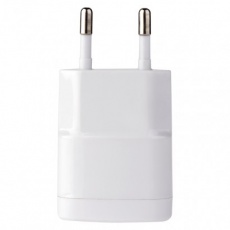 Univerzální USB adaptér BASIC do sítě 1A (5W) max. Univerzální USB adaptér BASIC do sítě 1A (5W) max.